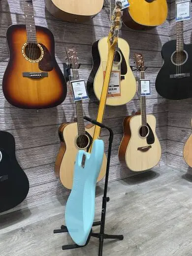 Squier - 037-4530-504 2